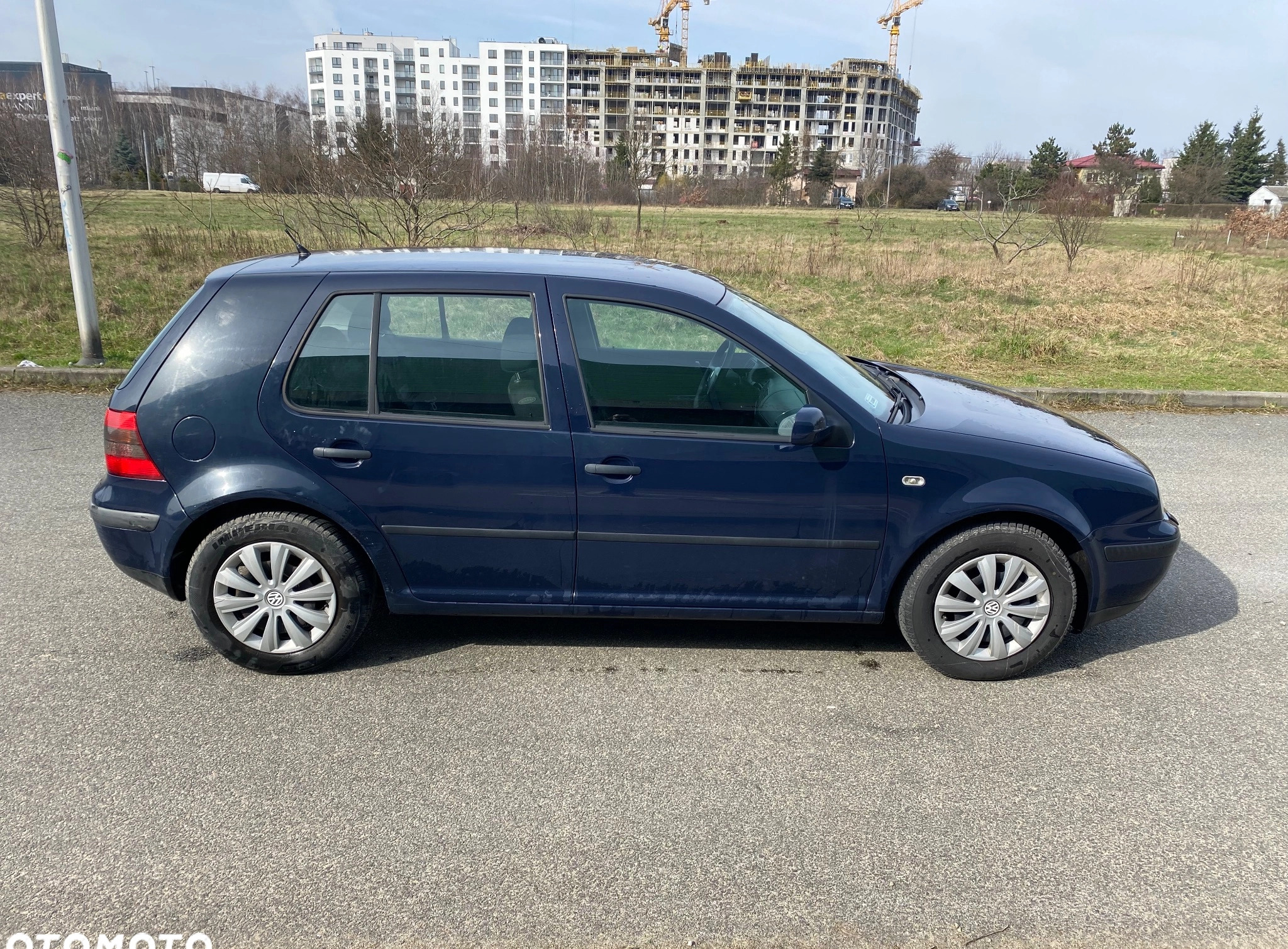 Volkswagen Golf cena 4900 przebieg: 237000, rok produkcji 2002 z Warszawa małe 56